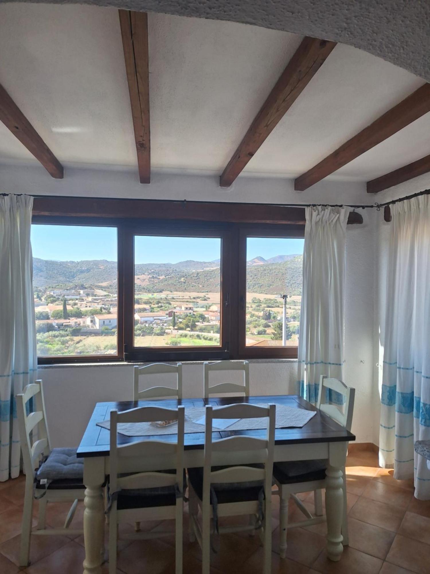 Апартаменты Attico Anais Loiri Porto San Paolo Экстерьер фото